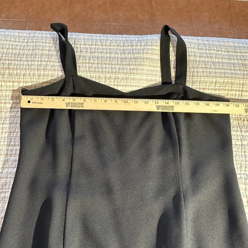 Chic Black Women's Maxi Dress with Jacket - Picture 14 of 15